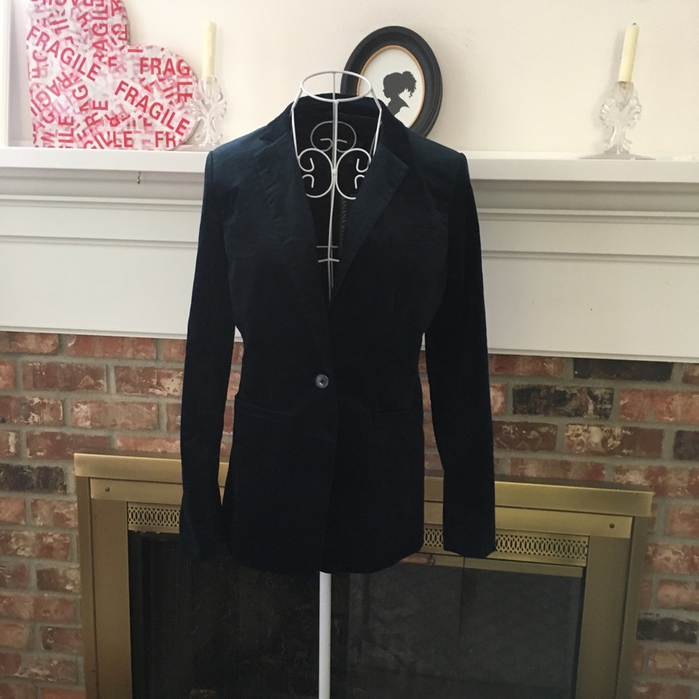 Slim fitting velvet jacket new